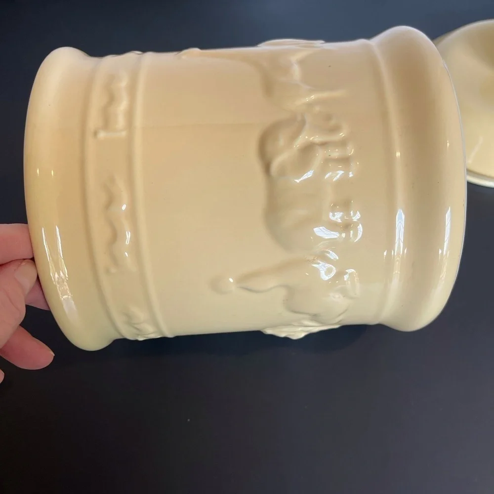 Williams-Sonoma Animal Crackers Cookie Jar